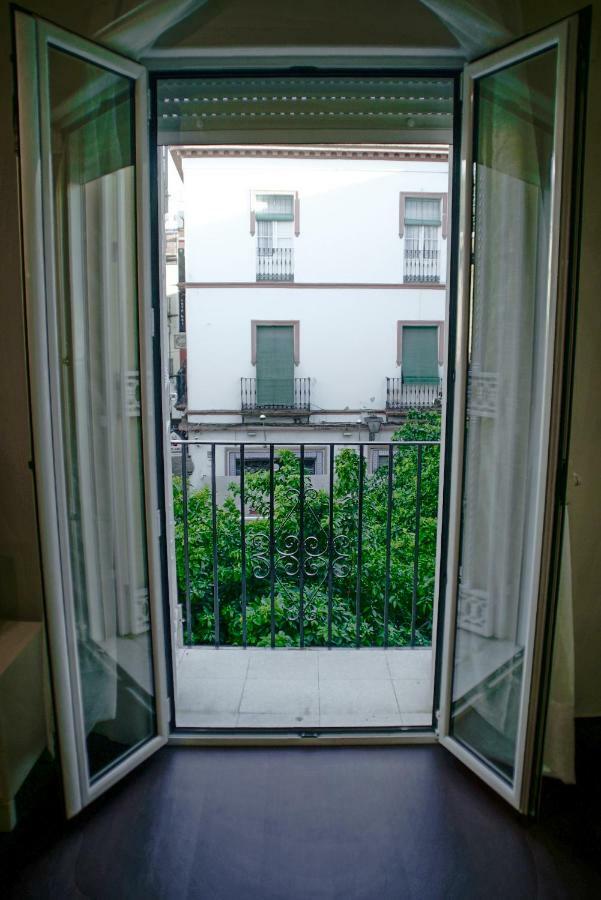 Apartamento Los Azahares เซบีญา ภายนอก รูปภาพ